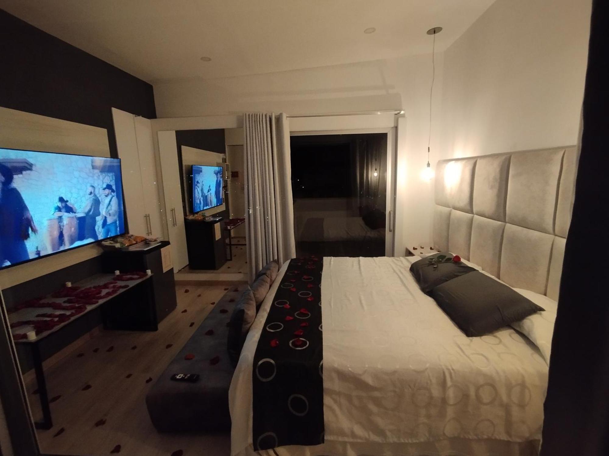 Bed and Breakfast Penthouse Mirador Samsara Ла-Калера Екстер'єр фото
